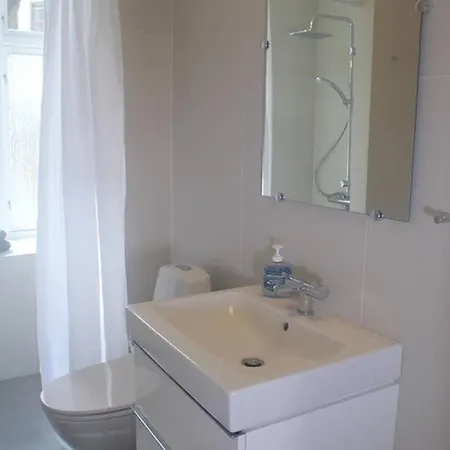 Next To New Harbor / 3 Bedroom & 2 Bath Copenhagen