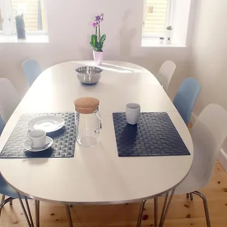 Appartement Next To New Harbor / 3 Bedroom & 2 Bath