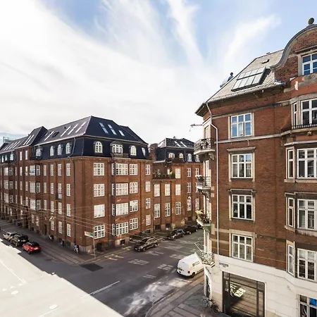 Appartement Lovely 3br Manor 5 Min From Tivoli Gardens