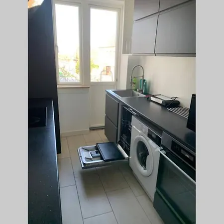 300 M To Metro: 5 Min Airport/12 Min C Apartment Copenhagen