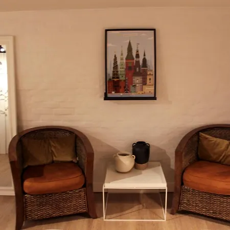 Cosy Private Close To Centre كوبنهاجن