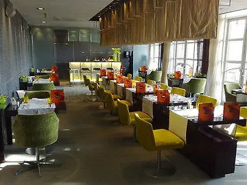 Hotell Ibis Triton 3*