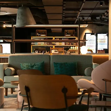 Next House Hostel *
