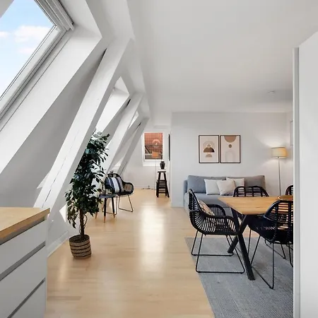 Sanders Leaves - Cute One-bedroom With A Large Rooftop Terrace Appartement