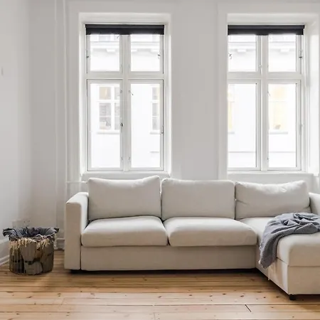 Perfect Flats In Superb Location By Stroget, The Metro & Attractions *
