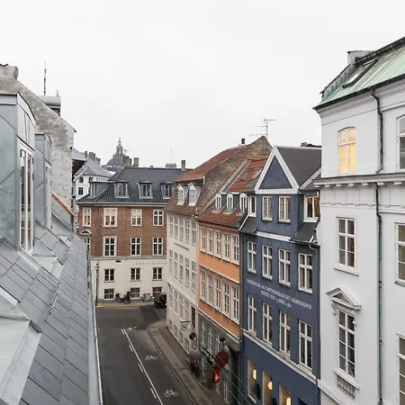 Perfect Flats In Superb Location By Stroget, The Metro & Attractions