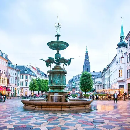 Perfect Flats In Superb Location By Stroget, The Metro & Attractions Copenhague