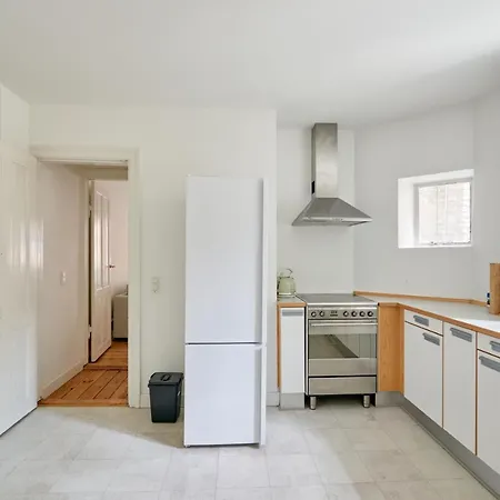 Xl Flat W 3 Bedrooms By Kings Garden In Cph Kopenhagen