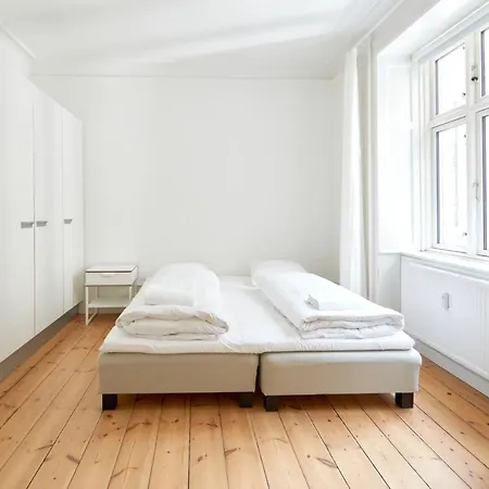 Appartement Xl Flat W 3 Bedrooms By Kings Garden In Cph
