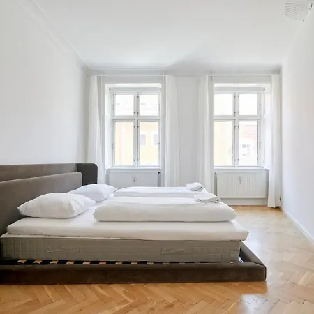 Appartement Xl Flat W 3 Bedrooms By Kings Garden In Cph