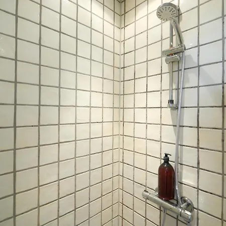 Xl Flat W 3 Bedrooms By Kings Garden In Cph *