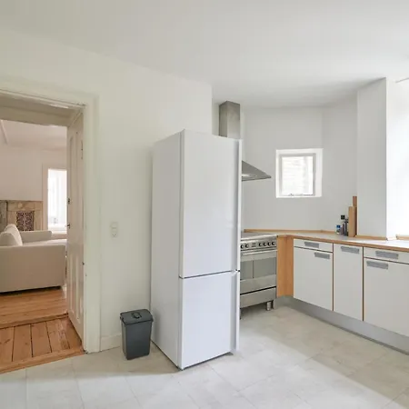 Xl Flat W 3 Bedrooms By Kings Garden In Cph * Kopenhagen