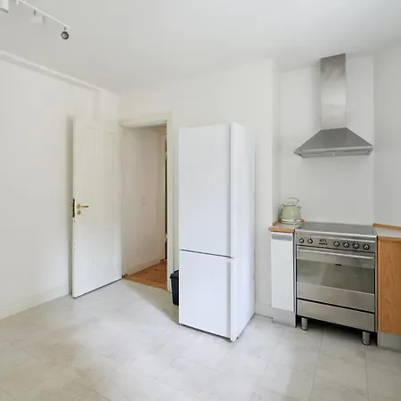 Xl Flat W 3 Bedrooms By Kings Garden In Cph Appartement