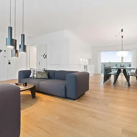 Bryggen Hotel 4*