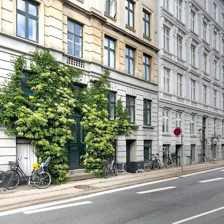 Stylish Classic Danish Design Appartement *