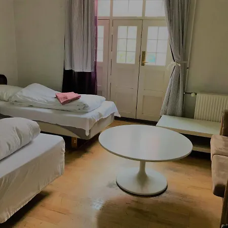 Guesthouse Copenhagen بيت ضيافة كوبنهاجن