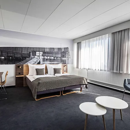 Western Airport Hotel 3*
