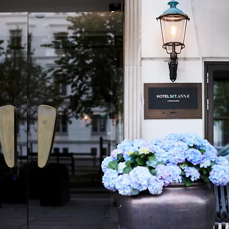 Hotel Skt. Annæ 4*