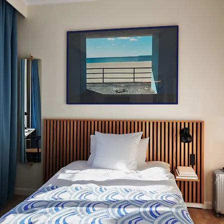 Coco Hotel 4*
