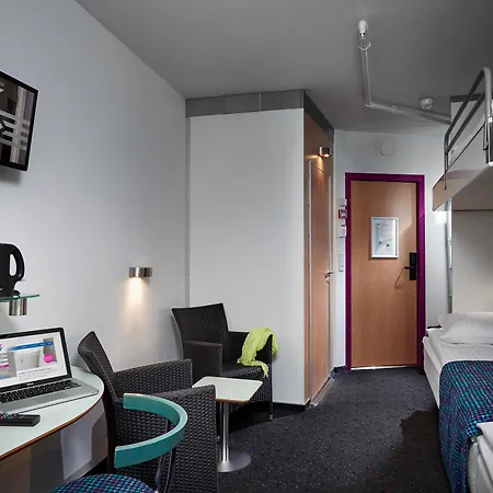 Hotel Metro 2*