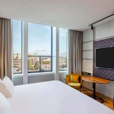 Nh Collection Hotel