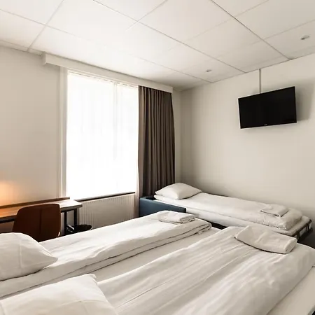 Hotel Go Saga 2*