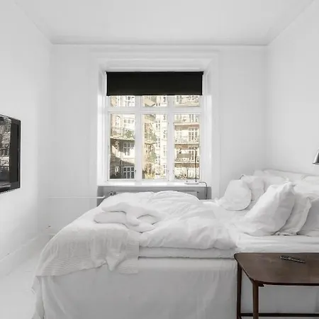 Apartment Skon Altan Lejlighed Med Alt Inden For Raekkevidde *
