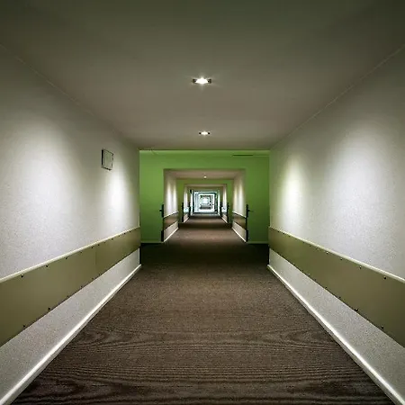 Go Osterport Hotel 3*