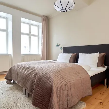 Appartement Spacious 3b W Double Beds Centre *
