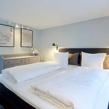 Apartment Perfect Flats For Friends & Families In