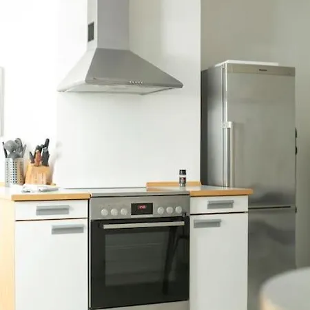 Large & Bright 3br W Whirlpool Near Metro 아파트 코펜하겐