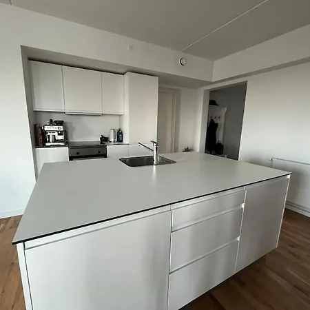 Lejlighed 114 Sqm Flat In Bella Tower København