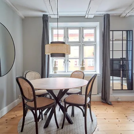 Cozy In By Marble Church Apartamento *