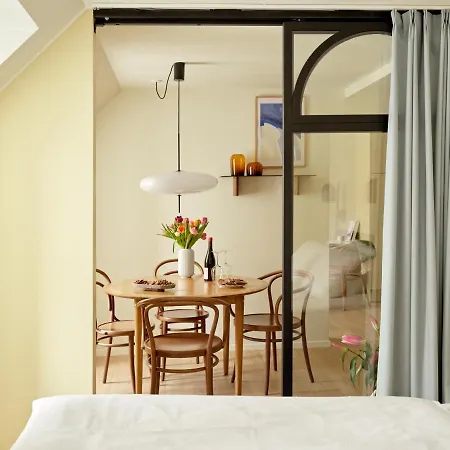 Aperon Aparthotel