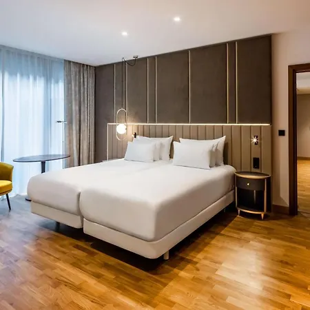 Nh Collection Hotel