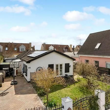 Gorgeous In S With Kitchen Holiday home Copenhagen