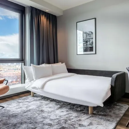 Radisson Blu Scandinavia Hotel, Hotell 4*
