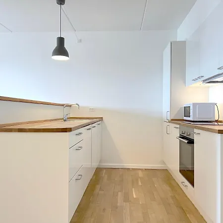 Appartamento 3 Bedroom At Margretheholmsvej With Balcony Near The Opera House And The Center Copenaghen