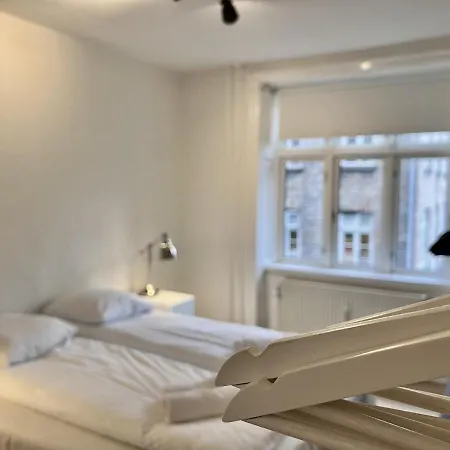 Two Bedroom In Copenhagen, Rantzausgade 32, * København