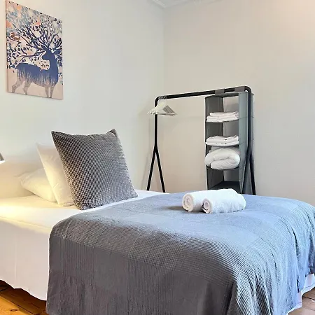 Two Bedroom In Copenhagen, Brohusgade 16, København