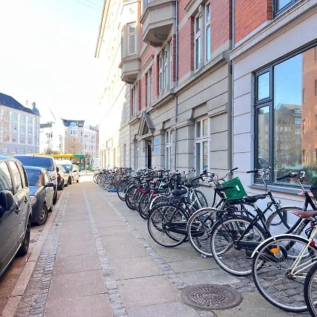 Two Bedroom In Copenhagen, Brohusgade 16, *