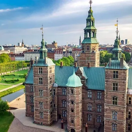 Penthouse W/rooftop Terrace In Latin Quarter Copenhagen