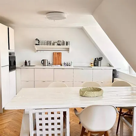 6 Persons Appartement
