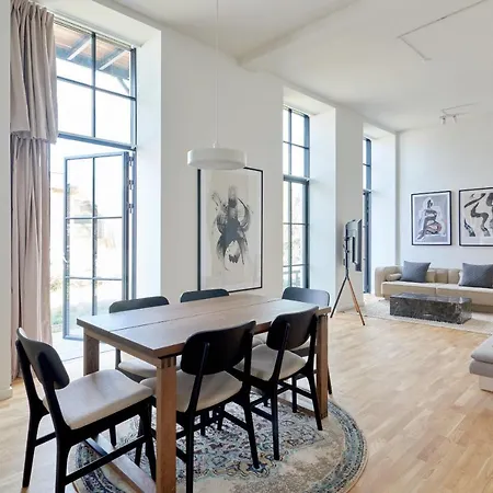Appartement Cozy And Bright With Private Car Park
