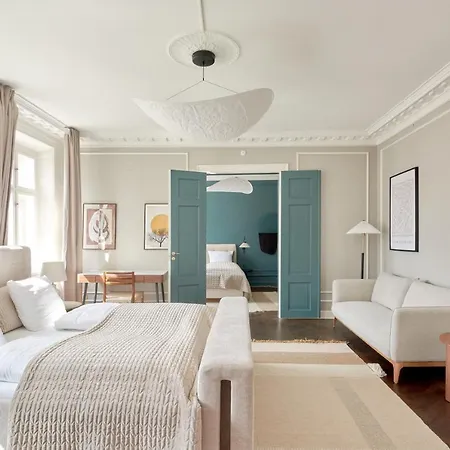 220sqm Designer - Center - Private Balcony Appartement