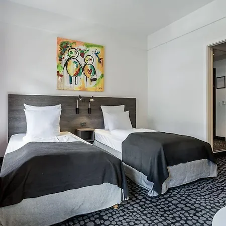 Profilhotels Mercur Hotel 3*