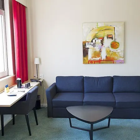 Hotel Profilhotels Mercur 3*