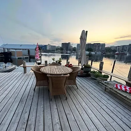 Unique Boathouse. * København