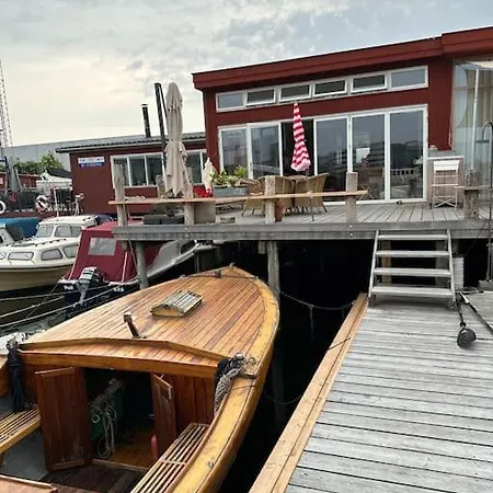 Unique Boathouse. Ferienhaus Kopenhagen