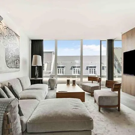 Exclusive Penthouse W Private Rooftop Terrace Lägenhet